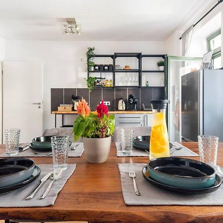 Super Zentrale, Gemuetliche Wohnung Mit Balkon Leipzig Exterior foto