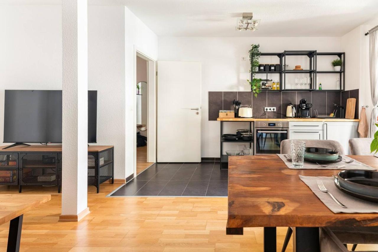 Super Zentrale, Gemuetliche Wohnung Mit Balkon Leipzig Exterior foto